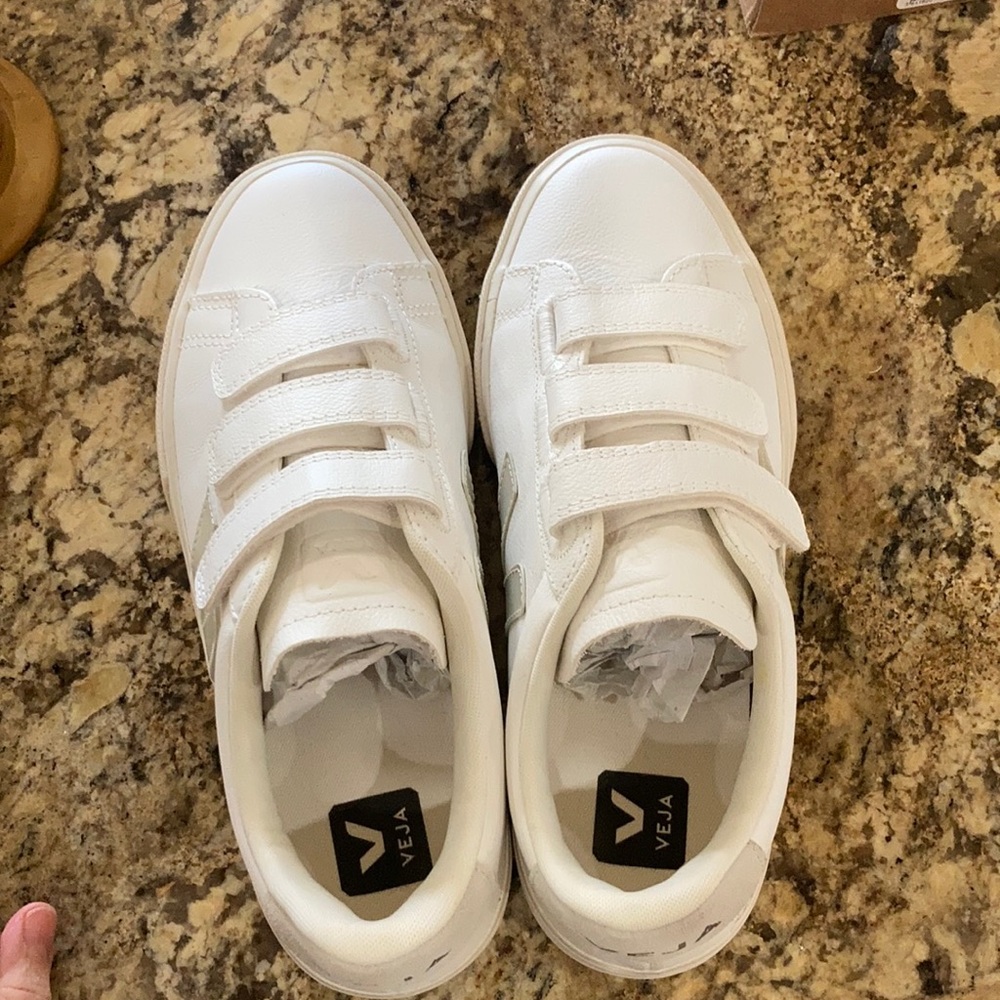 VEJA Velcro sneakers